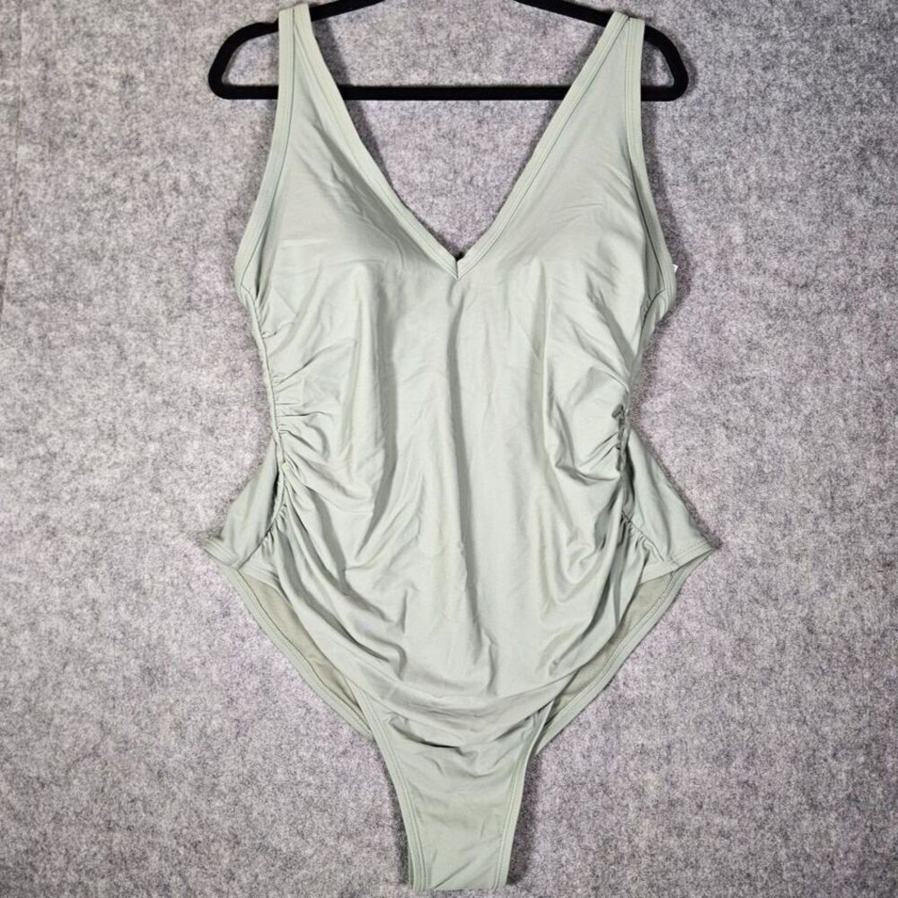 Kona Sol Light Green Ruched One Piece Swimsuit Beach Vacation Summer Sz 20W READ